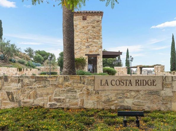 3229 Sitio Montecillo, Carlsbad CA 92009