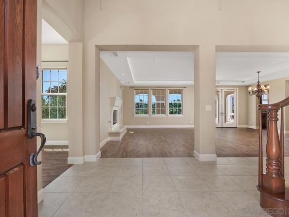 3229 Sitio Montecillo, Carlsbad CA 92009