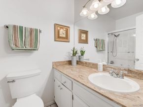 1568 Larkhaven Dr, Chula Vista CA 91911