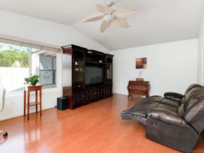 1568 Larkhaven Dr, Chula Vista CA 91911