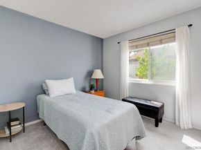 1568 Larkhaven Dr, Chula Vista CA 91911