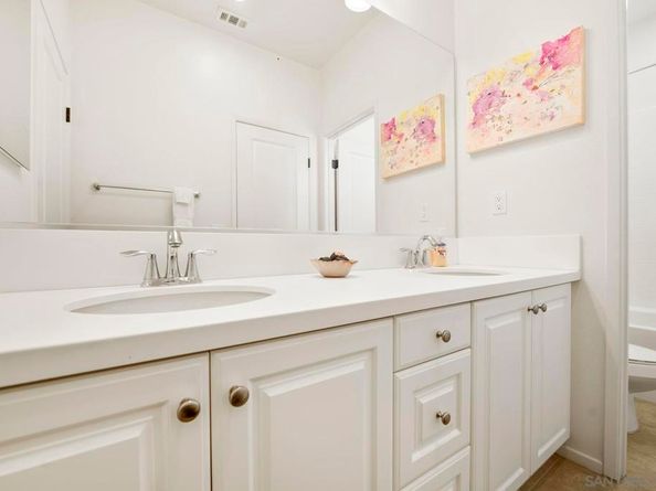 21639 Trail Blazer Ln, Escondido CA 92029