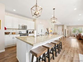 21639 Trail Blazer Ln, Escondido CA 92029