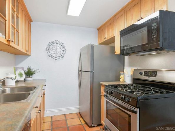 4777 Seminole Dr 118, San Diego CA 92115