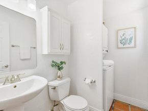 4777 Seminole Dr 118, San Diego CA 92115