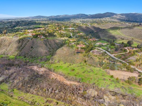 16574 Zumaque, Rancho Santa Fe CA 92067
