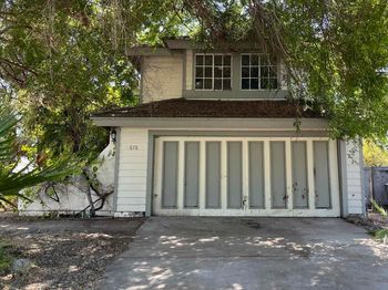 678 Rue Avallon