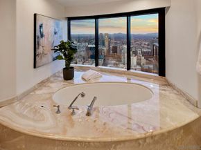 100 Harbor Dr 4102, San Diego CA 92101