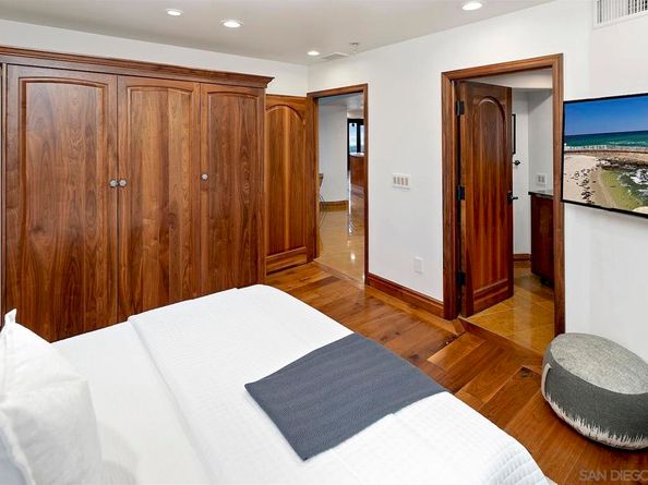 100 Harbor Dr 4102, San Diego CA 92101