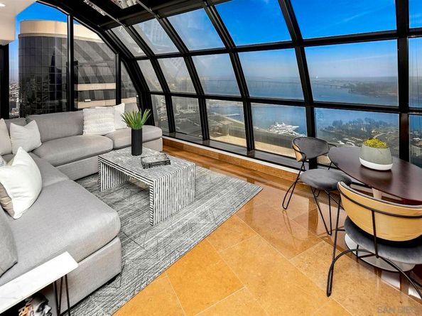100 Harbor Dr 4102, San Diego CA 92101