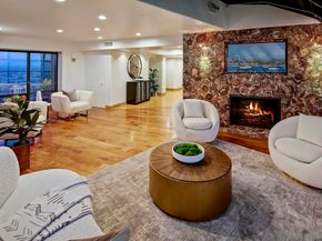 100 Harbor Dr 4102, San Diego CA 92101