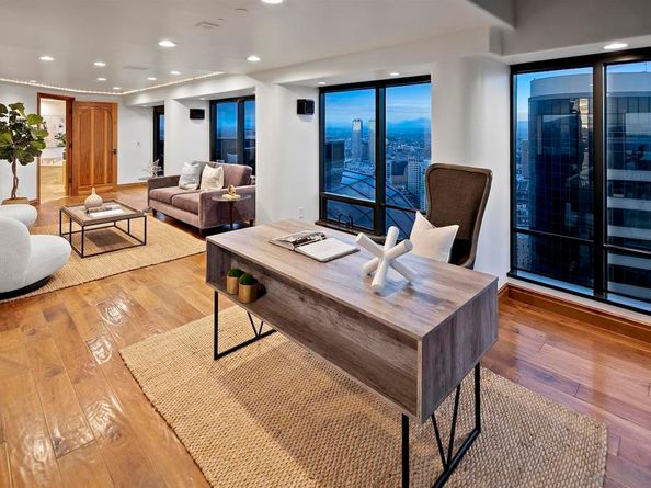 100 Harbor Dr 4102, San Diego CA 92101