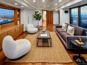 100 Harbor Dr 4102, San Diego CA 92101