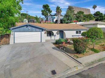 3943 Nereis Dr