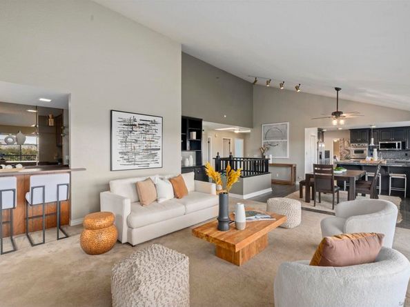 12916 Polvera Ave, San Diego CA 92128