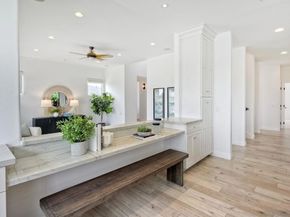 819 Van Nuys Street, San Diego CA 92109