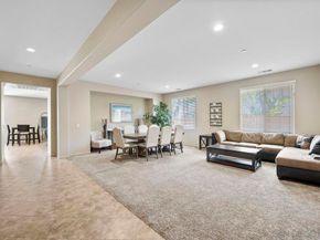 2928 Burnet Dr, Escondido CA 92027