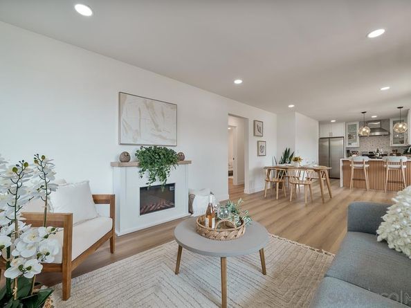 1892 Westinghouse St, San Diego CA 92111