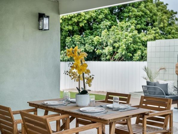 1892 Westinghouse St, San Diego CA 92111