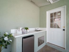 1892 Westinghouse St, San Diego CA 92111