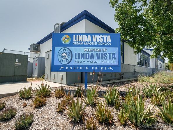 1892 Westinghouse St, San Diego CA 92111