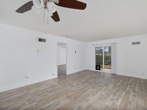 7405 Charmant Dr. 2306 2306, San Diego CA 92122