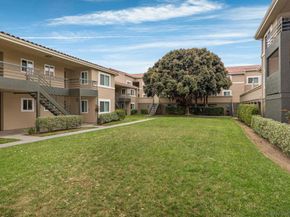 7405 Charmant Dr. 2306 2306, San Diego CA 92122