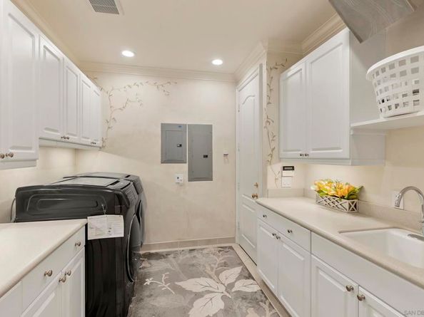 617 Gage Drive, San Diego CA 92106