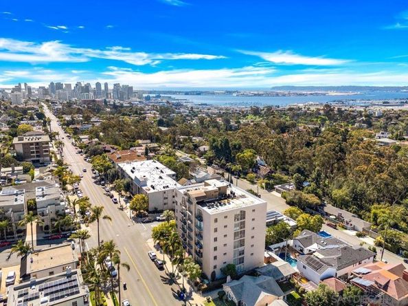 3266 1st Ave. 20, San Diego CA 92103