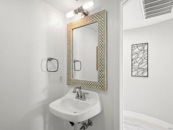 1501 India St 605, San Diego CA 92101