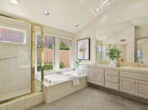 1483 Caminito Diadema, La Jolla CA 92037