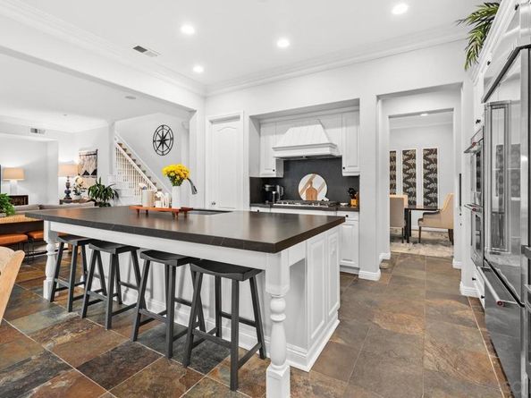 16115 Palomino Valley Ct, San Diego CA 92127