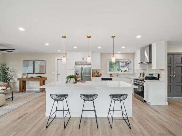 14793 Penasquitos Dr, San Diego CA 92129