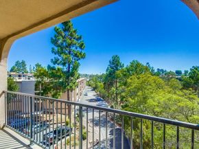 7838 Cowles Mountain Ct C32, San Diego CA 92119