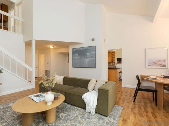 3270 W Fox Run Way, San Diego CA 92111