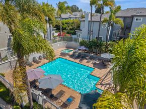 8635 Via Mallorca D, La Jolla CA 92037