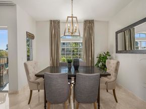 8635 Via Mallorca D, La Jolla CA 92037