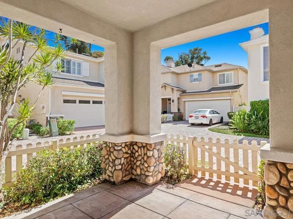 9727 Stonecrest Blvd, San Diego CA 92123