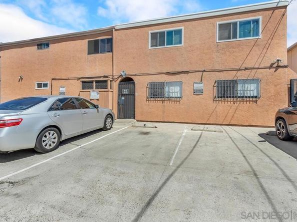 4252 35th St 6, San Diego CA 92104
