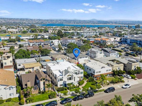 4037 Haines St., San Diego CA 92109