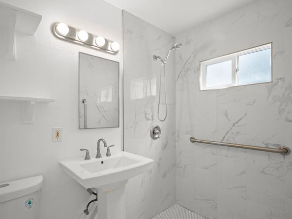 3575 77 Strand Way, San Diego CA 92109