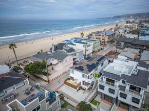 3575 77 Strand Way, San Diego CA 92109