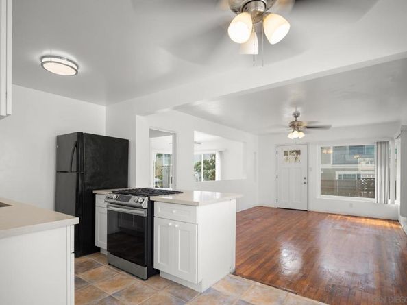 3575 77 Strand Way, San Diego CA 92109