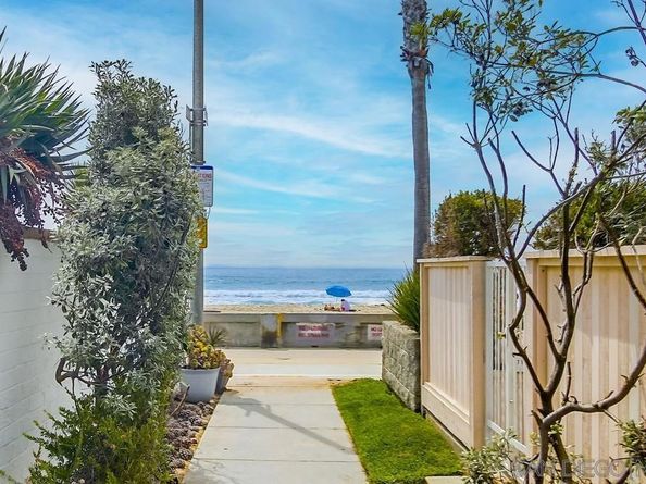 3575 77 Strand Way, San Diego CA 92109