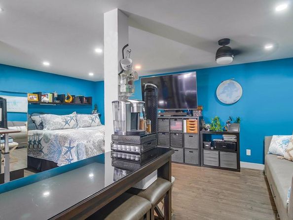 3575 77 Strand Way, San Diego CA 92109