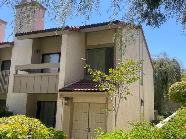 6815 Caminito Mundo 23, San Diego CA 92119