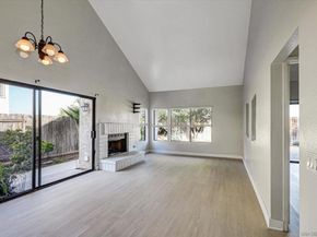 9488 Hiker Hill Rd, San Diego CA 92129