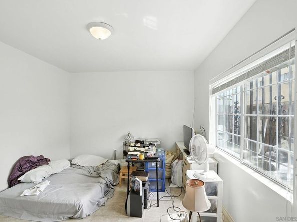 4472 74 51st St, San Diego CA 92115