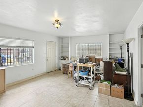 4472 74 51st St, San Diego CA 92115