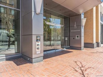 575 6Th Ave